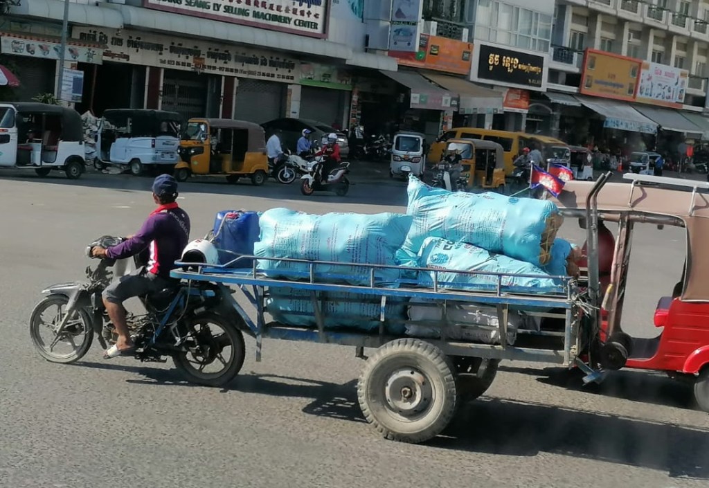 roller mit anhänger