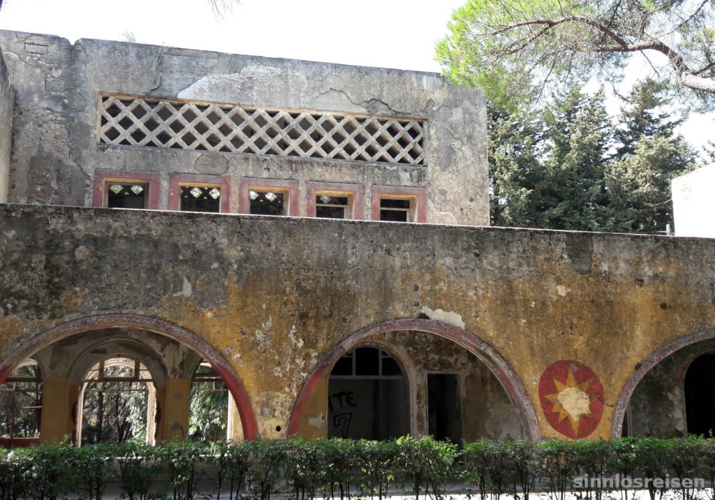 Verfallendes Gemäuer