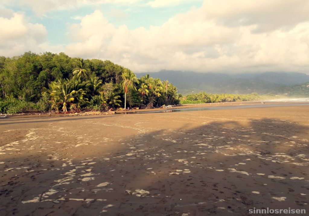 Abendsonne am Strand von Costa Rica