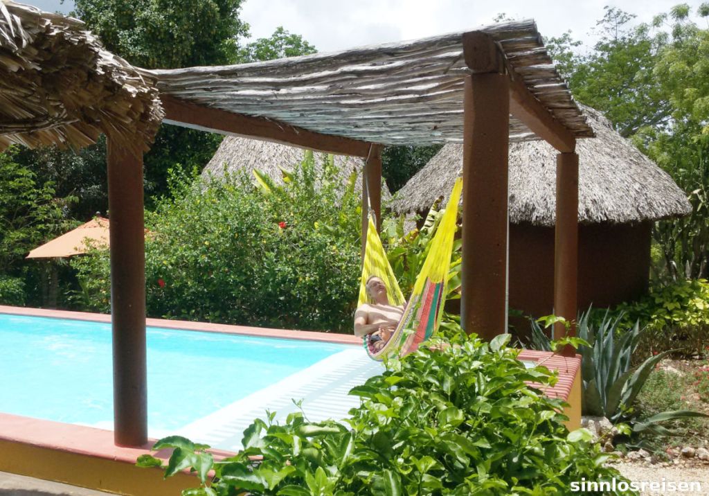 Hängematte am pool