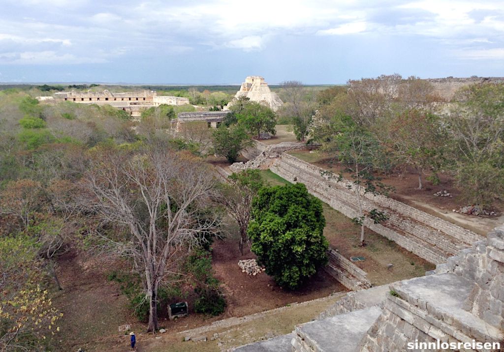 Blick auf eine Mayastadt