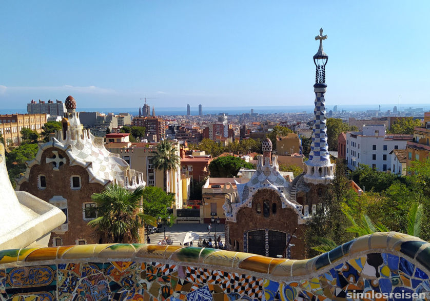 Balkon Park Güell mit Aussicht auf Barcelona