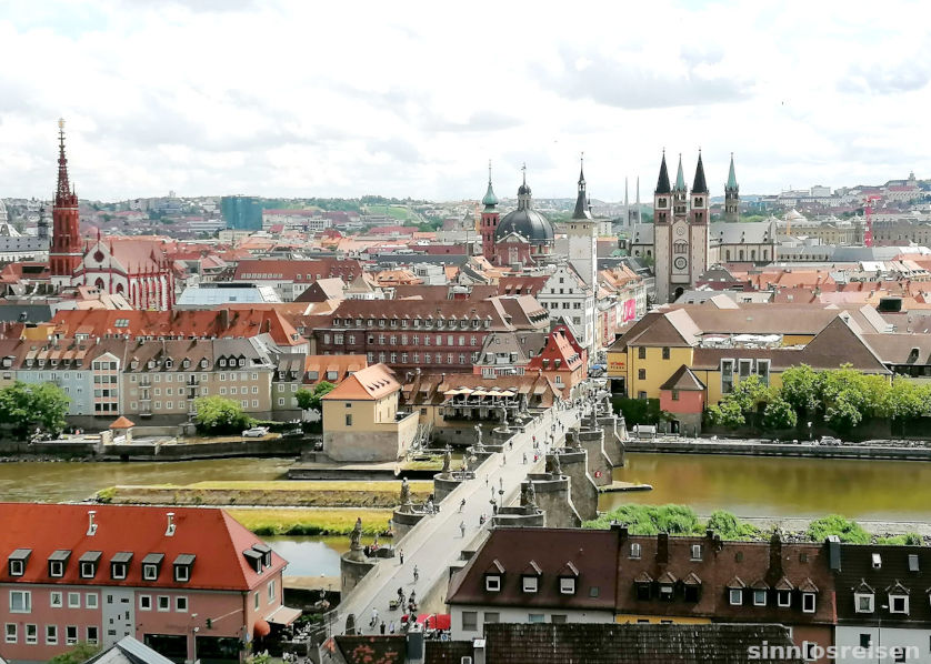 Blick auf Würzburg von der Marienfeste