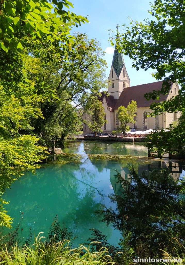 Blautopf mit Kirche Blaubeuren