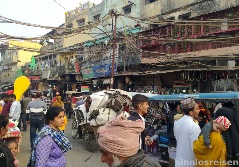 Straßenszene in Delhi Chandni Chowk