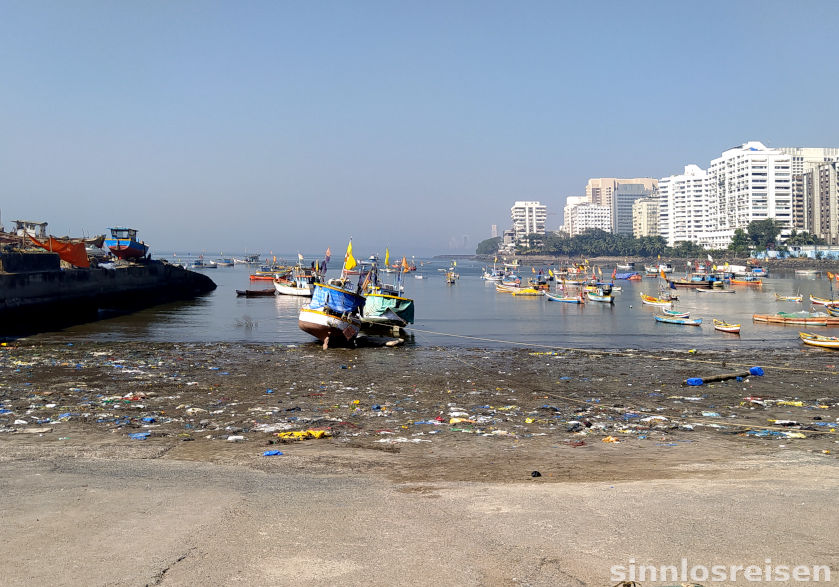 Beach in Mumbai