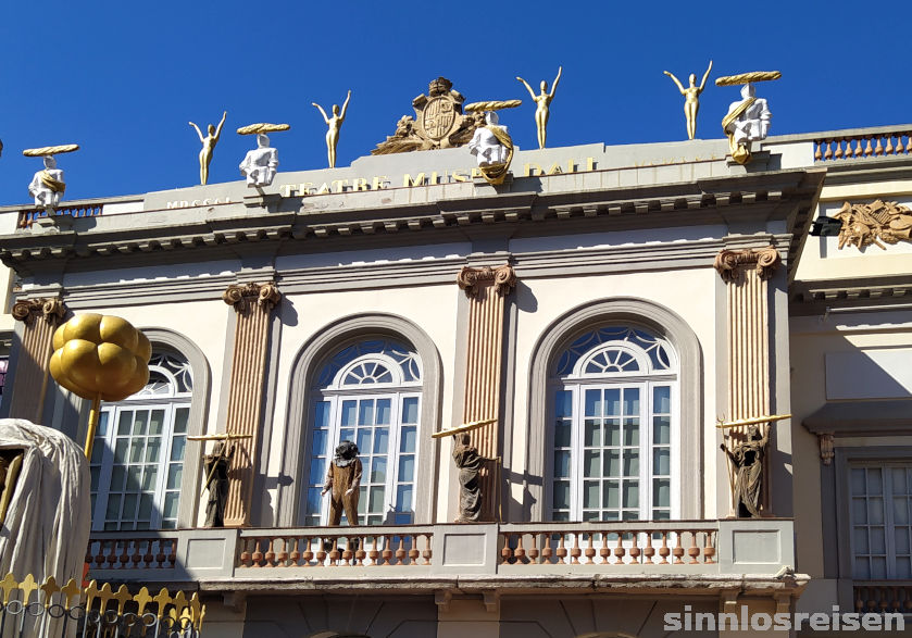 Museu i Teatro Dali