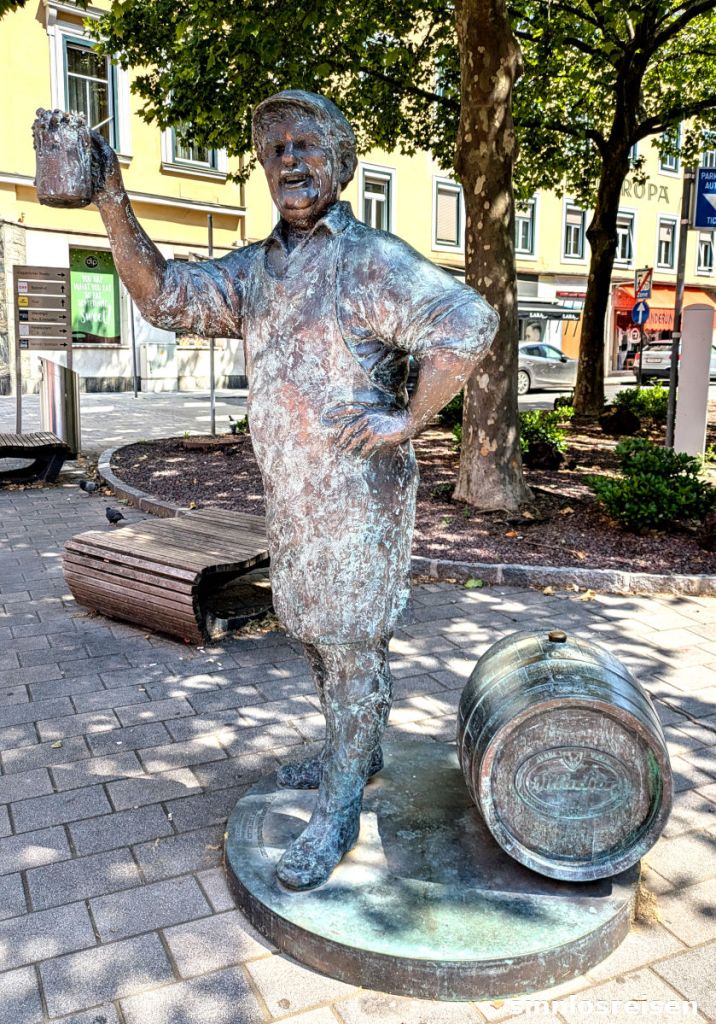 Bierbrauer Statue