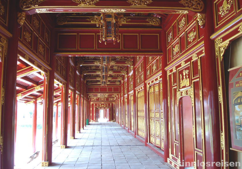 Arkaden im Palast von Hue