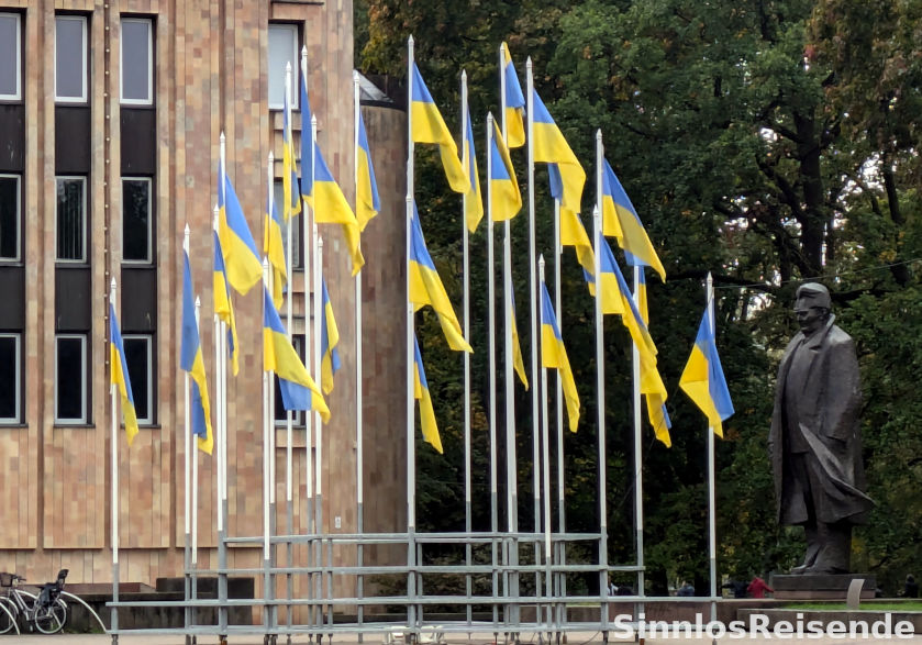 Ukrainisches Flaggenmeer