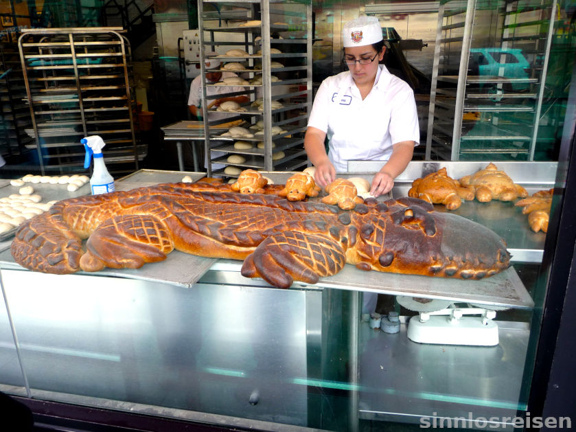 Boudin Bakery bäckt Krokodil