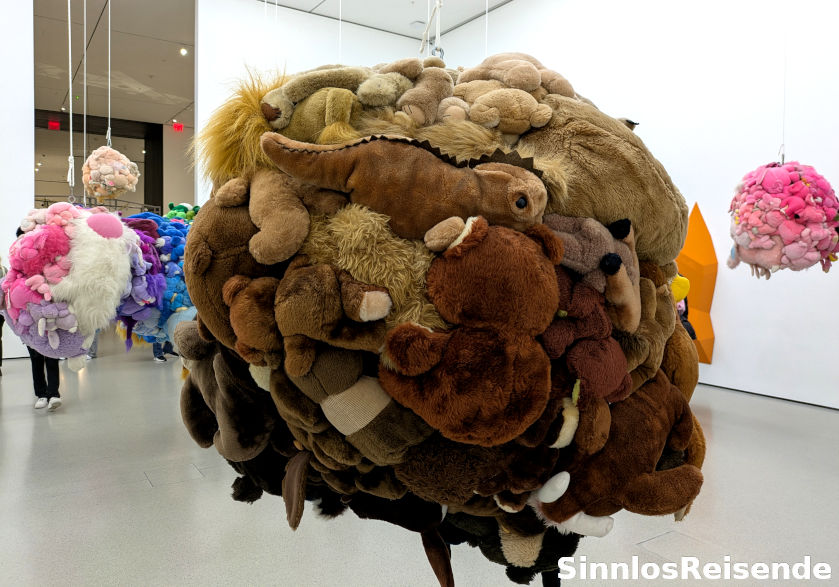 Stofftierknuddel im Moma