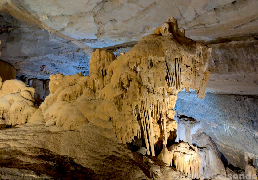 LÖwe aus Tropfstein in Al-Hoota Cave