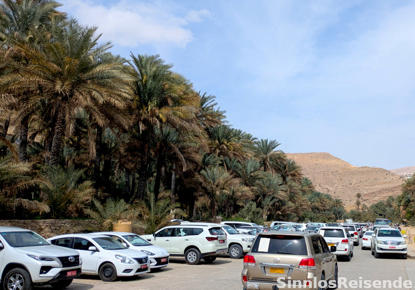 PArkplatz beim Wadi Bani Khalid