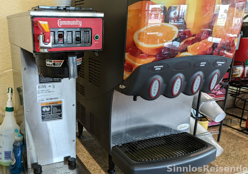 Saft- und Kaffeemaschine