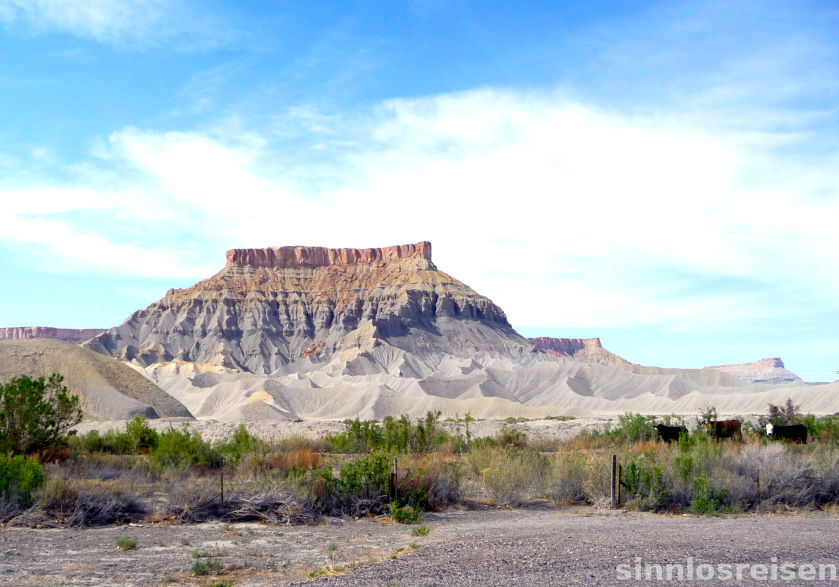 Felsenblock in der Wüste