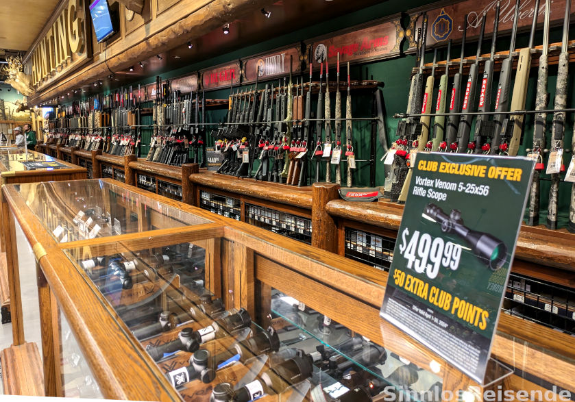 Gewehre im Outdoorladen